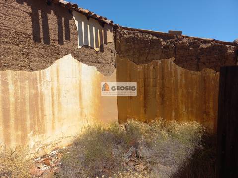 Quintinha T1 Venda em Santa Clara-a-Nova e Gomes Aires,Almodôvar