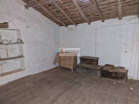 Moradia T2 Venda em Santa Cruz,Almodôvar