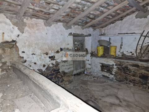 Moradia T2 Venda em Santa Cruz,Almodôvar