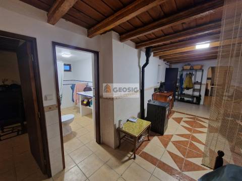 Moradia T1 Venda em Santa Bárbara de Padrões,Castro Verde