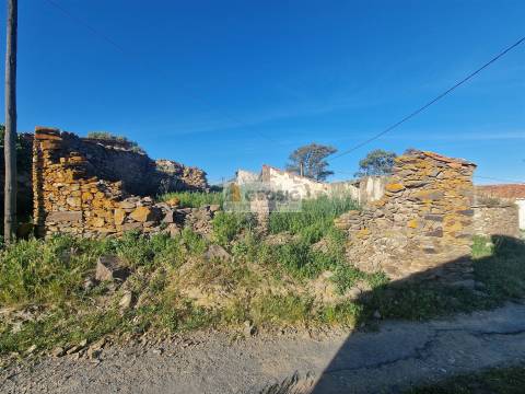 Moradia Devoluta T2 Venda em São Marcos da Ataboeira,Castro Verde