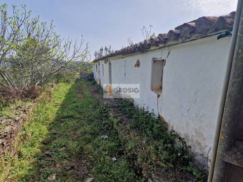 Quintinha T2 Venda em Santa Clara-a-Nova e Gomes Aires,Almodôvar