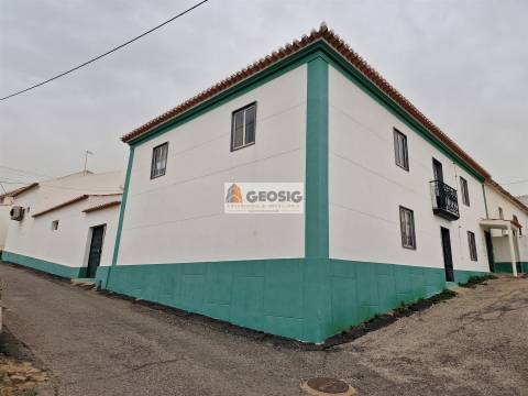 Moradia Geminada T2 Venda em Santa Cruz,Almodôvar