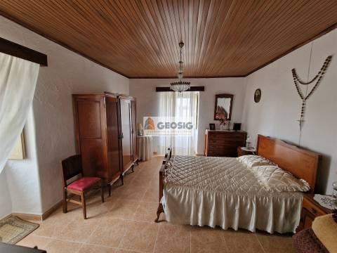 Moradia Geminada T2 Venda em Santa Cruz,Almodôvar