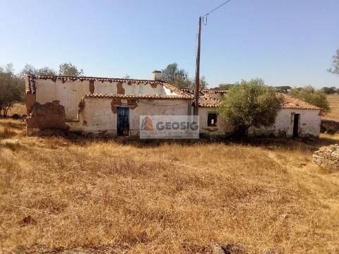 Quintinha T4 Venda em Ourique,Ourique