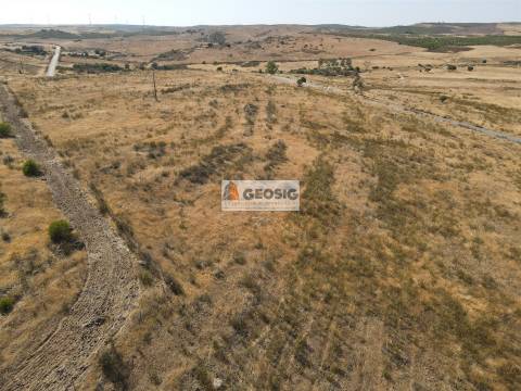 Terreno Rústico  Venda em São Miguel do Pinheiro, São Pedro de Solis e São Sebastião dos Carros,Mértola