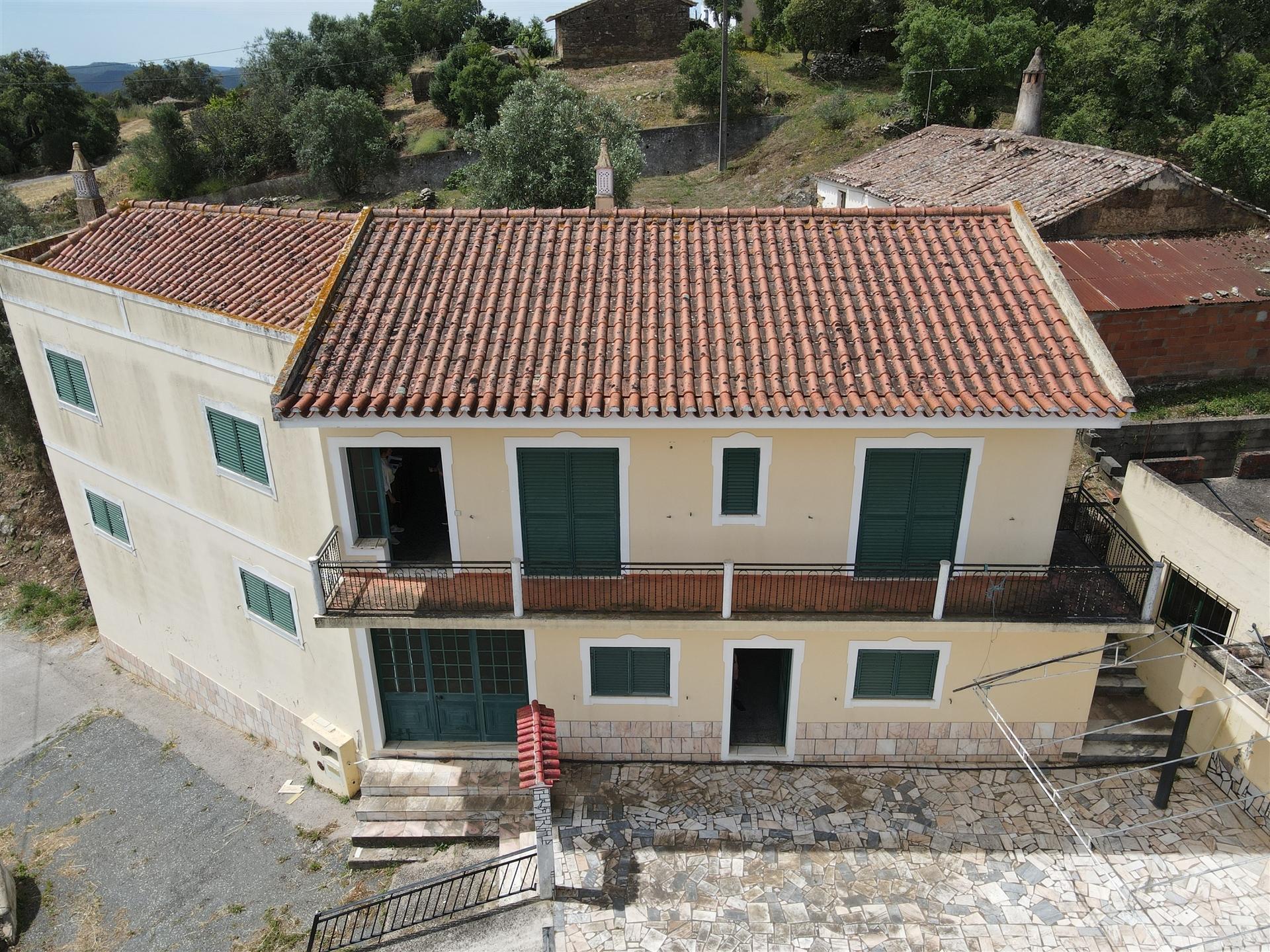 Moradia T3 Venda em São Barnabé,Almodôvar
