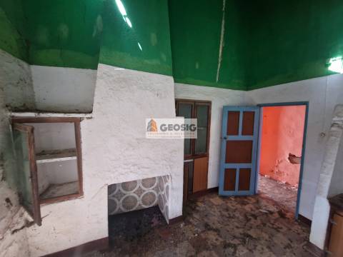 Moradia para Restaurar T3 Venda em Santa Cruz,Almodôvar