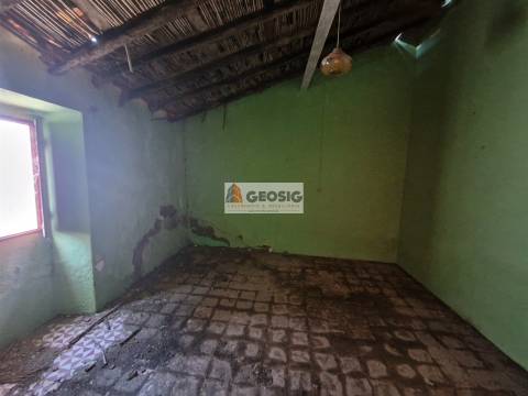 Moradia para Restaurar T3 Venda em Santa Cruz,Almodôvar