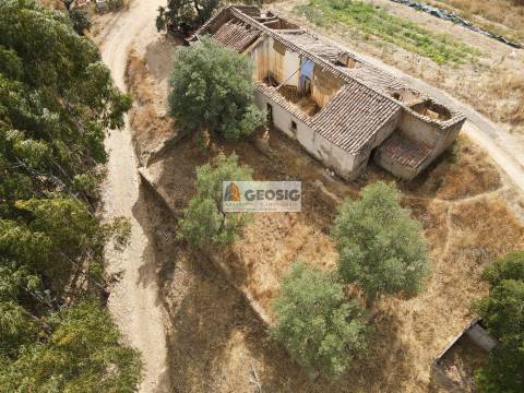 Moradia T2+1 Venda em São Barnabé,Almodôvar