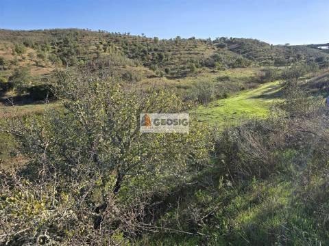 Quinta T2 Venda em Santa Clara-a-Nova e Gomes Aires,Almodôvar