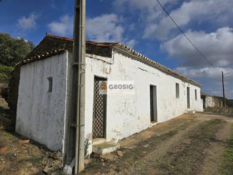 Quinta T2+1 Venda em Santa Clara-a-Nova e Gomes Aires,Almodôvar