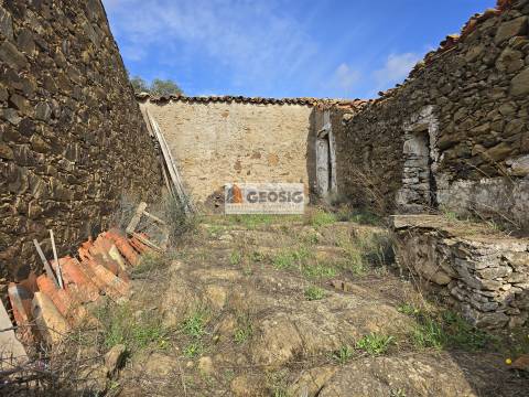 Quinta T2+1 Venda em Santa Clara-a-Nova e Gomes Aires,Almodôvar