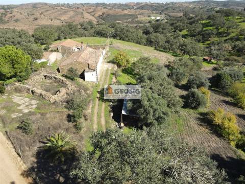 Quinta T2+1 Venda em Santa Clara-a-Nova e Gomes Aires,Almodôvar