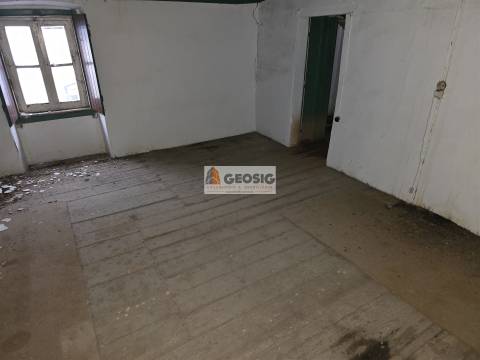 Moradia Geminada T5 Venda em Ourique,Ourique