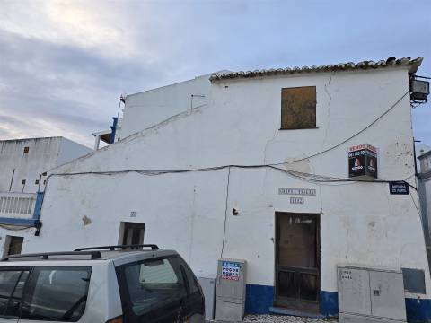 Moradia Geminada T5 Venda em Ourique,Ourique