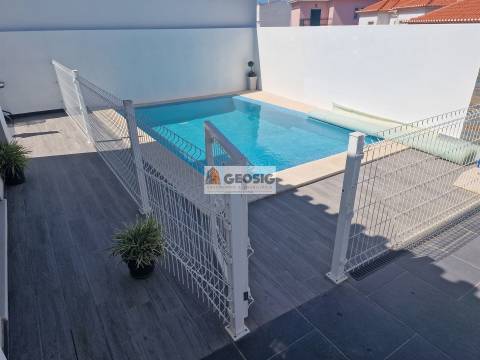 Moradia T4 Venda em Almodôvar e Graça dos Padrões,Almodôvar