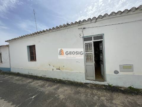 Moradia Geminada T2 Venda em Santa Clara-a-Nova e Gomes Aires,Almodôvar