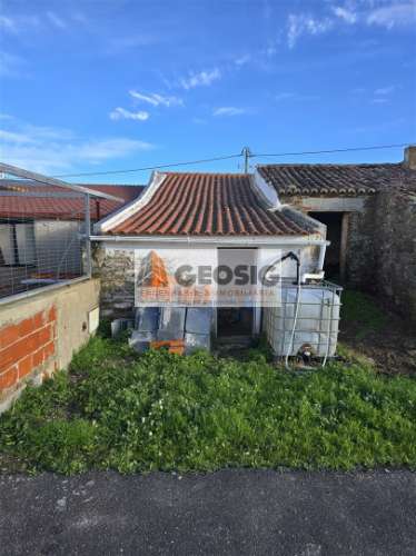 Moradia Geminada T1+1 Venda em Almodôvar e Graça dos Padrões,Almodôvar