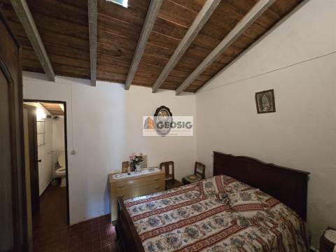 Moradia Geminada T1+1 Venda em Almodôvar e Graça dos Padrões,Almodôvar