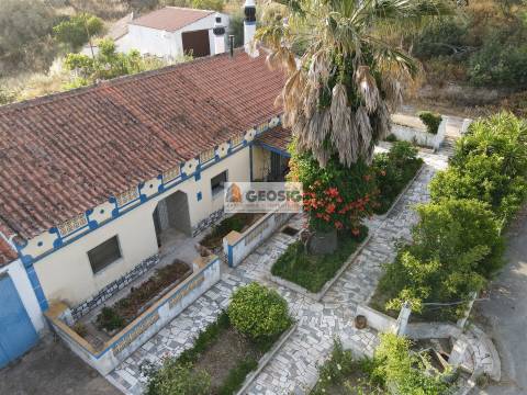 Moradia Isolada T4 Venda em São Barnabé,Almodôvar