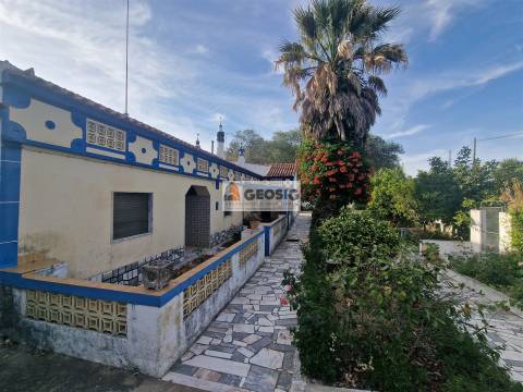 Moradia Isolada T4 Venda em São Barnabé,Almodôvar