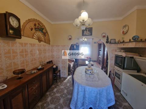 Moradia Isolada T4 Venda em São Barnabé,Almodôvar