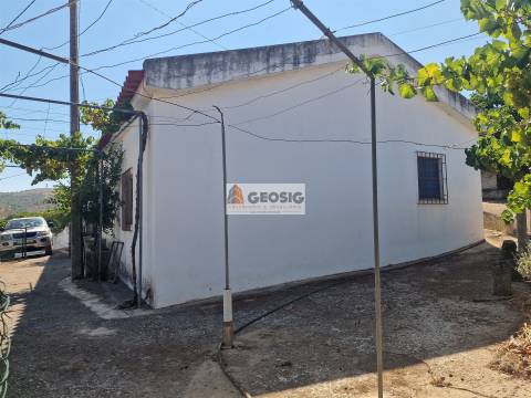 Moradia Geminada T3 Venda em Santana da Serra,Ourique