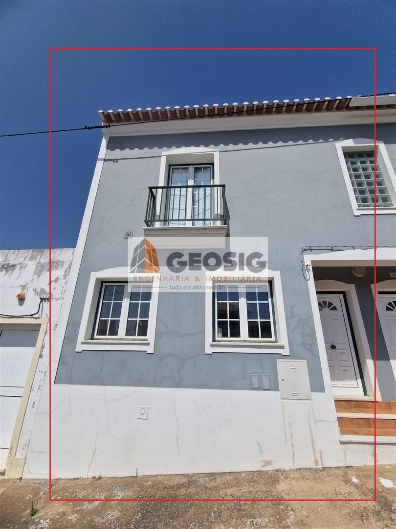 Moradia Geminada T2 Venda em Rosário,Almodôvar