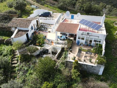 Moradia T2 Venda em São Barnabé,Almodôvar