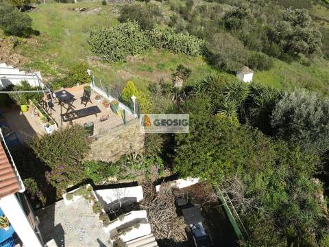 Moradia T2 Venda em São Barnabé,Almodôvar