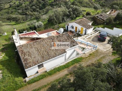 Moradia T2 Venda em São Barnabé,Almodôvar