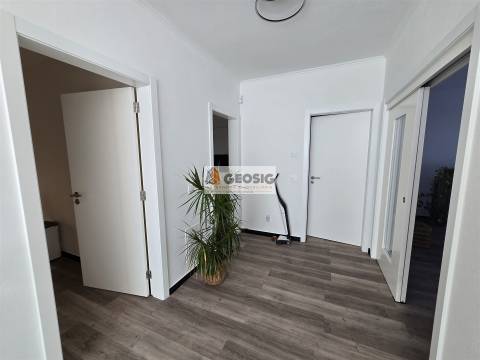 Moradia Isolada T3+1 Venda em Almodôvar e Graça dos Padrões,Almodôvar