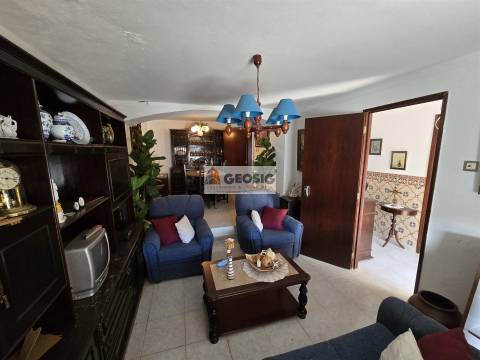 Moradia Geminada T2, Beja, Castro Verde, Santa Bárbara de Padrões