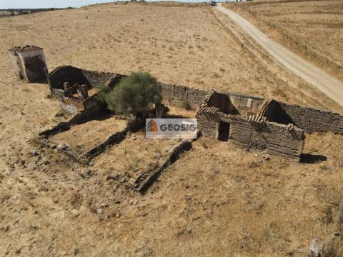 Quinta T4 Venda em Panoias e Conceição,Ourique