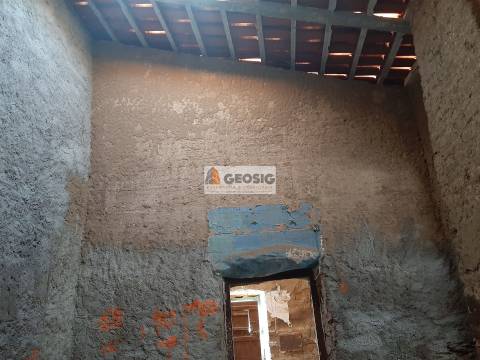 Moradia para Restaurar T2 Venda em Almodôvar e Graça dos Padrões,Almodôvar