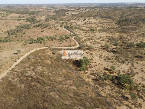 Herdade T3 Venda em Santa Clara-a-Nova e Gomes Aires,Almodôvar