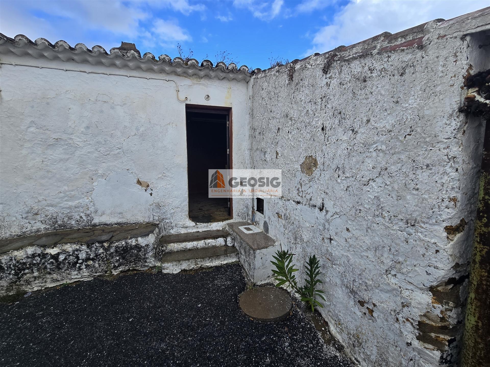 Moradia para Restaurar T1 Venda em Almodôvar e Graça dos Padrões,Almodôvar