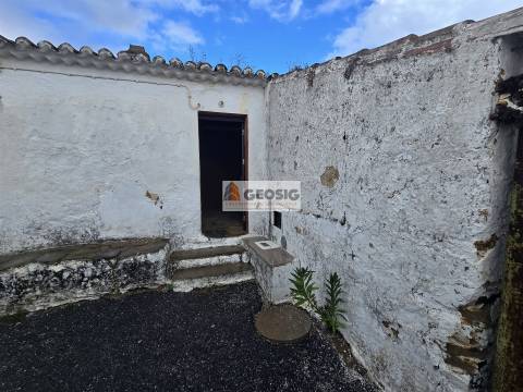 Moradia para Restaurar T1 Venda em Almodôvar e Graça dos Padrões,Almodôvar