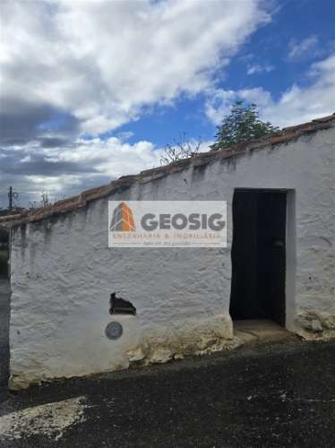 Moradia para Restaurar T1 Venda em Almodôvar e Graça dos Padrões,Almodôvar