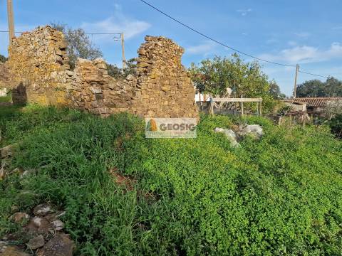 Moradia para Restaurar T1 Venda em Santa Cruz,Almodôvar