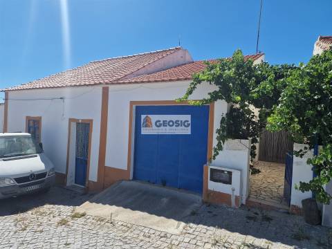 Moradia Geminada T3 Venda em São Miguel do Pinheiro, São Pedro de Solis e São Sebastião dos Carros,Mértola