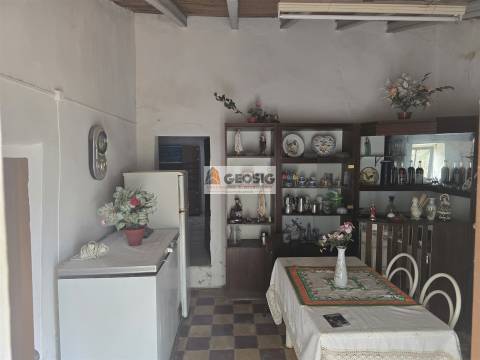 Moradia Geminada T3, Beja, Almodôvar, Santa Cruz