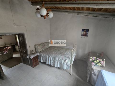 Moradia Geminada T3, Beja, Almodôvar, Santa Cruz