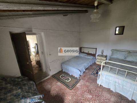 Moradia Geminada T3, Beja, Almodôvar, Santa Cruz