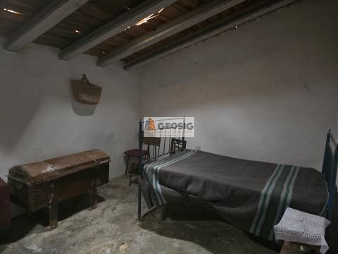 Moradia Geminada T3, Beja, Almodôvar, Santa Cruz