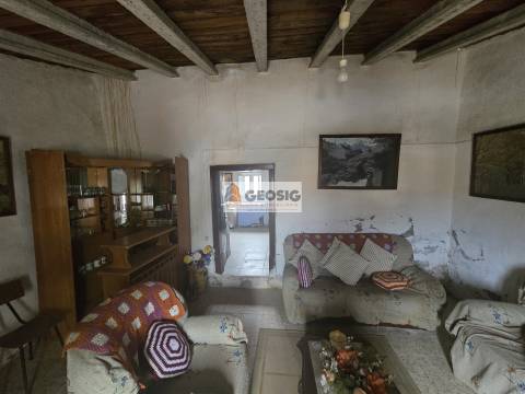 Moradia Geminada T3, Beja, Almodôvar, Santa Cruz