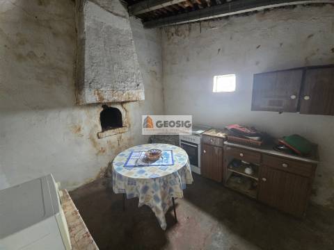 Moradia Geminada T3, Beja, Almodôvar, Santa Cruz