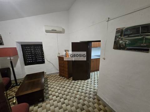 Moradia T2 Venda em Almodôvar e Graça dos Padrões,Almodôvar