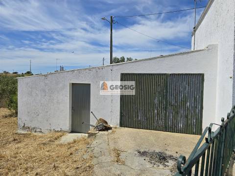 Moradia T0 Venda em Almodôvar e Graça dos Padrões,Almodôvar